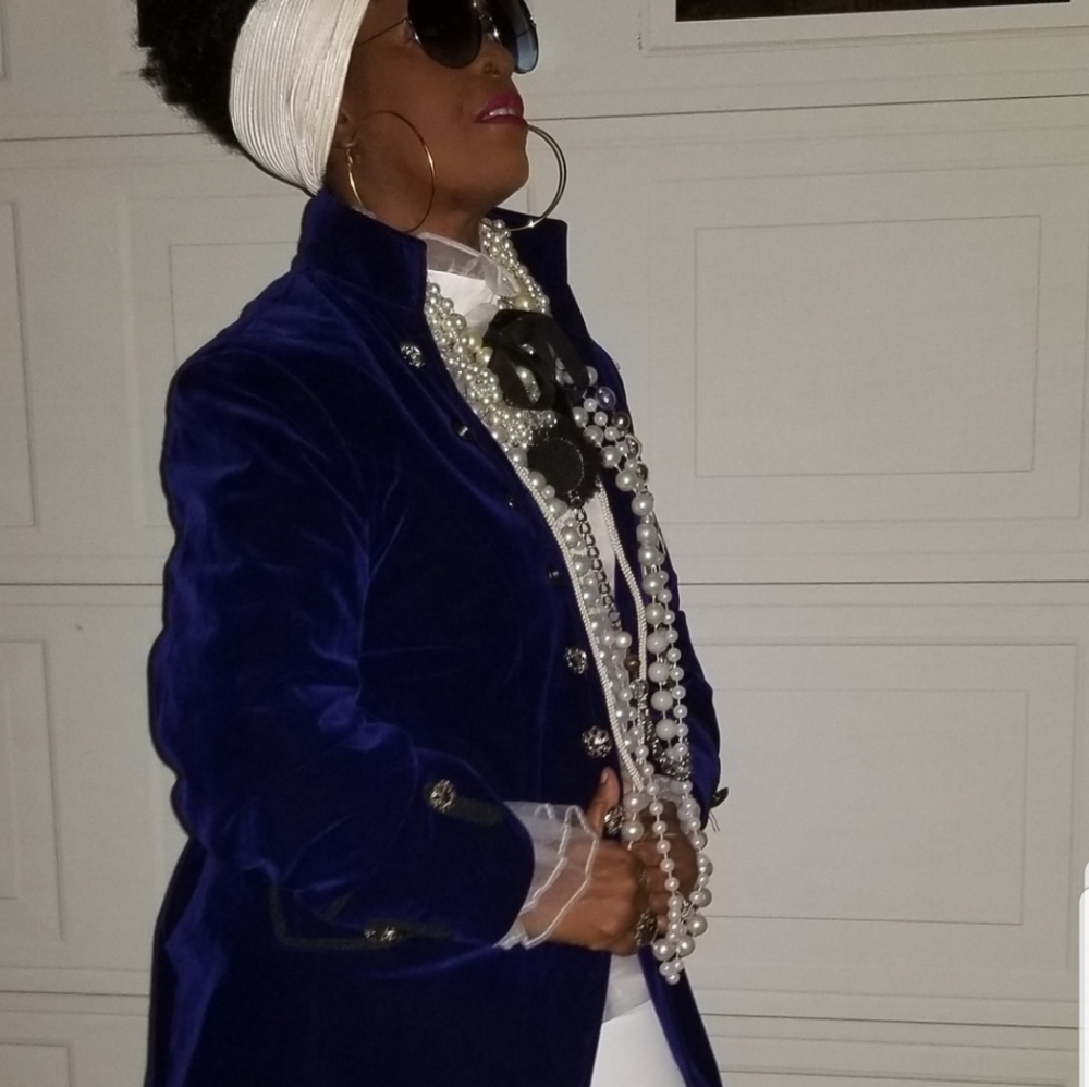 ROYAL VELVET JACKET